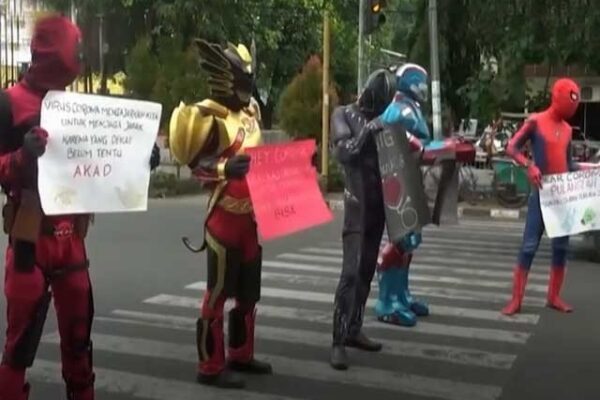 کورونا وائرس کیخلاف آگاہی مہم میں سپر ہیروز بھی میدان میں