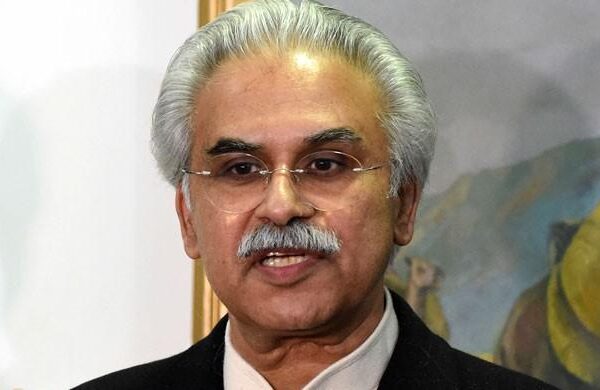 کورونا وائرس: وفاقی حکومت نے عید کے بعد دوبارہ لاک ڈاؤن کا عندیہ دے دیا