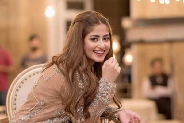 سجل علی کا مداحوں کے لیے محبت بھرا پیغام