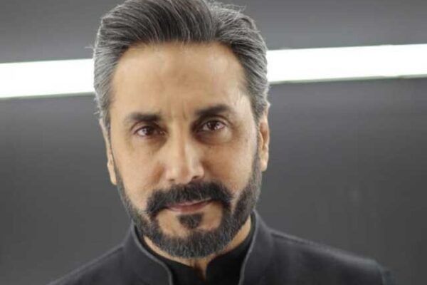 مانتا ہوں اداکاری نہیں آتی پھر بھی لوگ میرا کام پسند کرتے ہیں، عدنان صدیقی