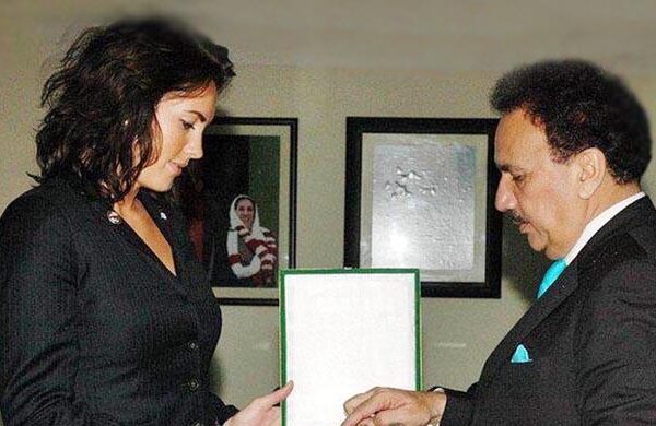 عدالت کا سنتھیا رچی کے خلاف مقدمہ درج کرنے کا حکم