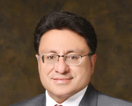 DR FARHAN EESA