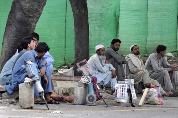 کورونا بحران کے باعث 30 لاکھ افراد بے روزگار ہو سکتے ہیں، وزارت خزانہ