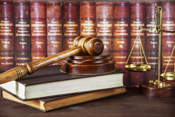 قانون اور انسانیت کی تذلیل