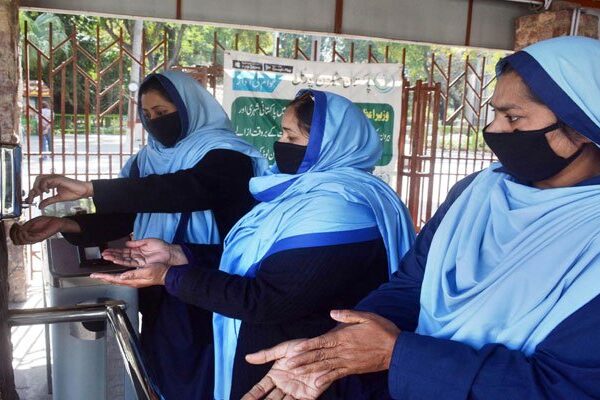 پنجاب میں عوامی مقامات پر منہ ڈھانپنا لازمی قرار