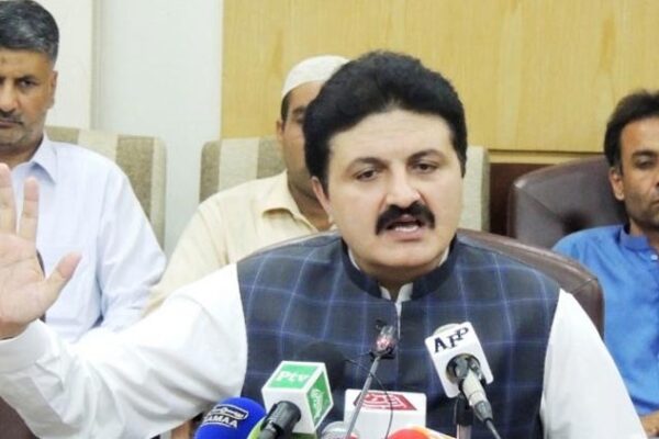 آڈیو لیک: مشیر اطلاعات خیبر پختونخوا اجمل وزیر عہدے سے فارغ