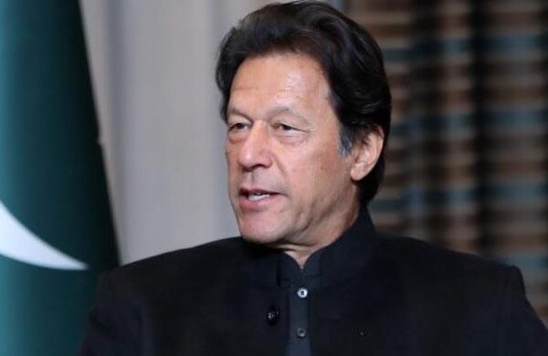 مقبوضہ کشمیر کی بھارت سے آزادی تک کشمیریوں کی حمایت جاری رکھیں گے: وزیراعظم