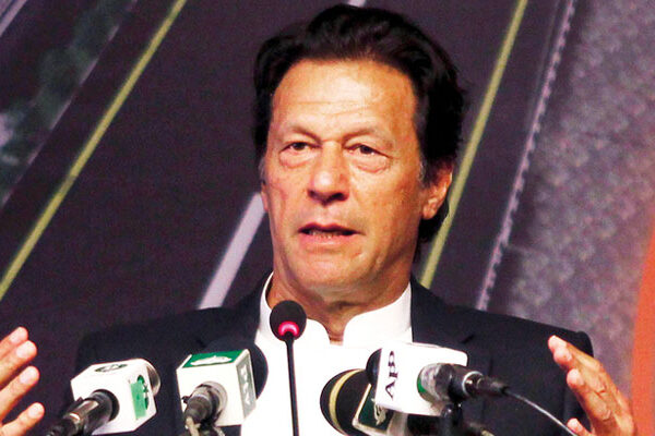 پاکستان کشمیری عوام کے حصول انصاف کی لڑائی میں ان کے ساتھ ہے: وزیراعظم