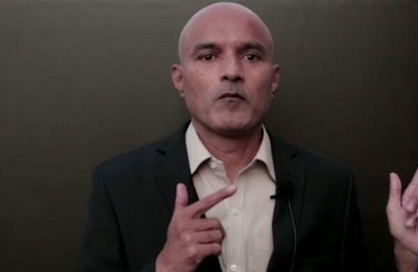 کلبھوشن سے متعلق آرڈیننس لا کر پاکستان نے بھارت کے ہاتھ کاٹ دیے ہیں: وزیر قانون