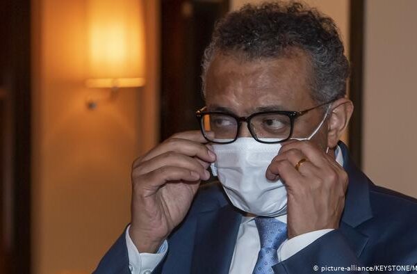 کورونا کی ’تیر بہدف دوا‘ شاید کبھی نہ ملے: عالمی ادارہ صحت