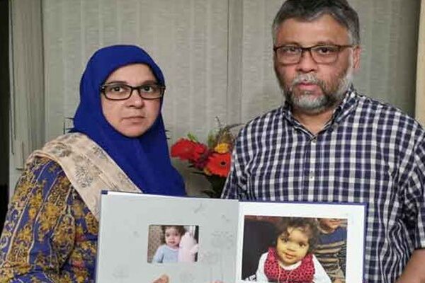 دم توڑتی بچی کے والدین کے ساتھ ناروا سلوک کیخلاف برٹش پاکستانی ڈاکٹرز کا احتجاج