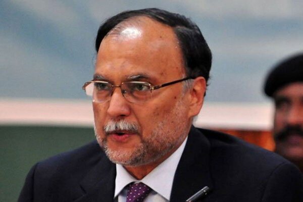 پاکستان کو ون پارٹی اسٹیٹ نہیں بننے دیں گے: احسن اقبال