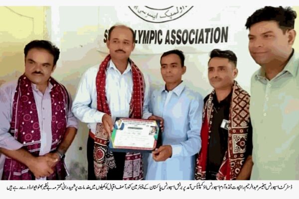 سنیٹر امام الدین شوقین کی کھیلوں کے فروغ کے حوالے سے خدمات قابل ستائش ہیں۔ کنور آصف اقبال