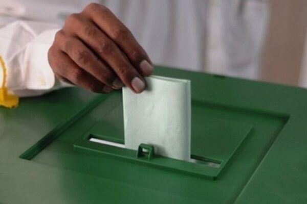 پنجاب: کورونا وائرس کی وجہ سے بلدیاتی انتخابات ملتوی کرنے کا فیصلہ