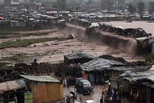 خیبرپختونخوا میں بارش سے مزید 25 جاں بحق، گھر، دکانیں بہہ گئیں