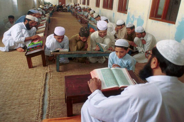 دینی مدارس ۔۔۔سلامتی و تحفظ کا سایہ فگن