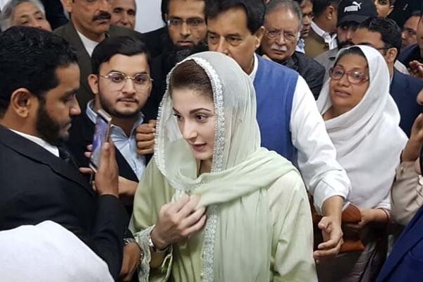 نواز شریف وطن واپس آنے کے لیے بہت بے چین ہیں: مریم نواز