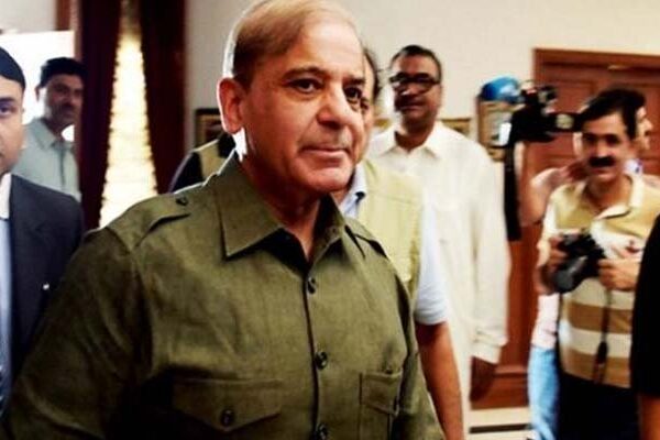 وفاقی حکومت سیاست نہ کرتی تو آج کراچی کو یہ دن نہ دیکھنا پڑتا: شہباز شریف