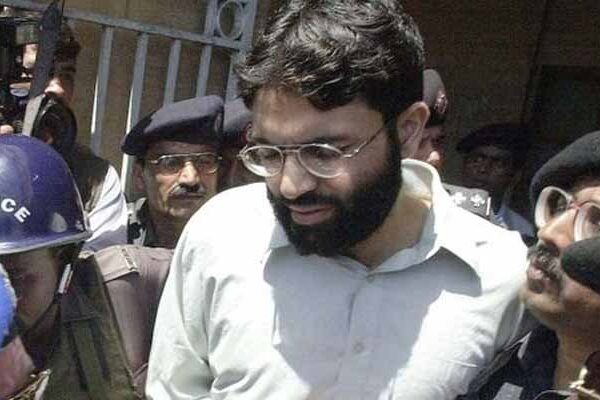 سپریم کورٹ: ڈینئل پرل کیس کے ملزم عمر شیخ کی بریت کا فیصلہ معطل