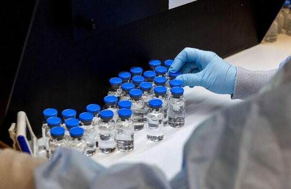 پاکستان میں کورونا سے بچاؤ کی ویکسین کی آزمائش شروع