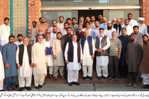 کورونا وبا کے دوران الخدمت کے رضاکاروں نے اپنی جانیں خطرے میں ڈال کر اہل وطن کی خدمت کی۔ چوہدری محمد سرور