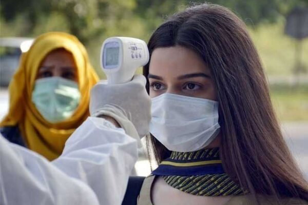 ملک میں کورونا کے فعال کیسز میں اضافہ؛ تعداد 9 ہزار سے بڑھ گئی