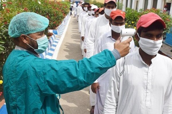 کورونا کے فعال کیسز میں اضافہ، 24 گھنٹوں میں 832 نئے کیس رپورٹ