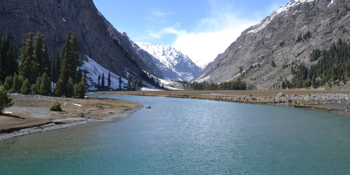 Mahodand Lake