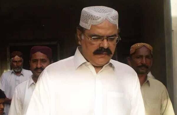 نیب نے مخدوم امین فہیم کے بیٹے جمیل الزماں کو گرفتار کر لیا