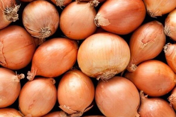 خبردار! فیس بک پر پیاز کی تصویر پوسٹ کرنے سے محتاط رہیں