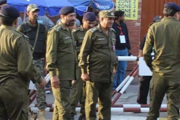 موٹر وے زیادتی کیس: مرکزی ملزم کو گرفتار کرنیوالی ٹیم کیلئے انعام کا اعلان