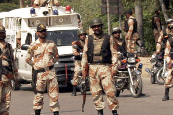 رینجرز کیا نیازی کے غنڈوں میں شامل ہو گئی ہے