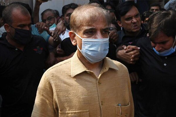 منی لانڈرنگ کیس: شہباز شریف کو جوڈیشل ریمانڈ پر جیل بھیجنے کا حکم