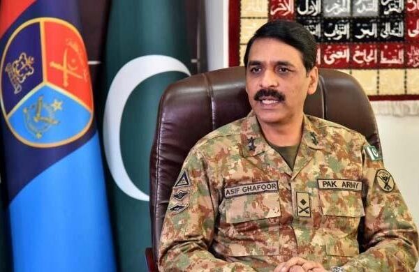 آصف غفور سمیت 6 میجر جنرلز کی لیفٹیننٹ جنرل کے عہدے پر ترقی