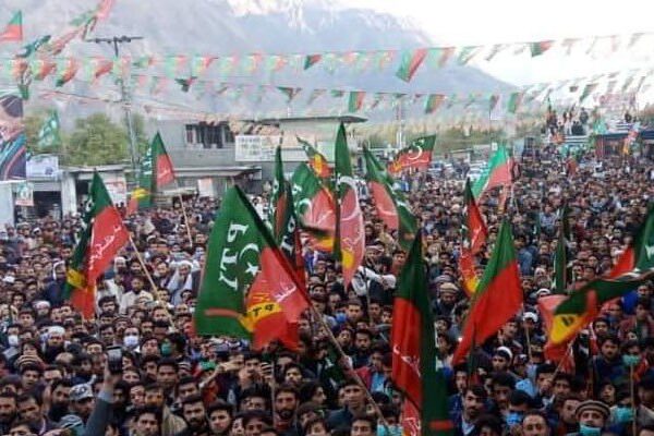 گلگت بلتستان انتخابات میں پی ٹی آئی 10 نشستوں پر کامیاب