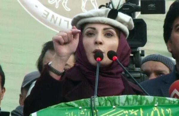 عمران خان پہلے سلیکٹڈ تھے، اب ریجکٹڈ بھی ہیں، انہیں این آر او نہیں ملے گا: مریم
