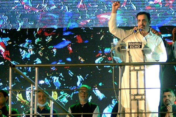 عمران خان آج بھی انتخابی مہم کی طرح حکومت چلا رہے ہیں: مصطفیٰ کمال