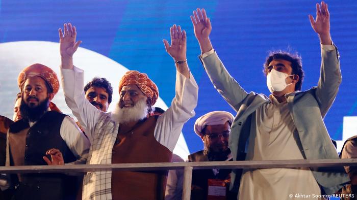 PDM, Peshawar Rally