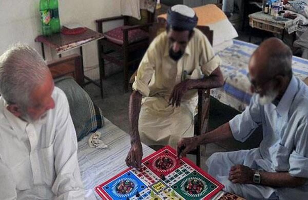 حکومت کا والدین کے تحفظ کیلیے آرڈیننس لانے کا فیصلہ