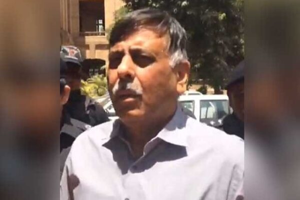 نقیب اللہ قتل: راؤ انوار کی جائے وقوعہ پر عدم موجودگی کا انکشاف