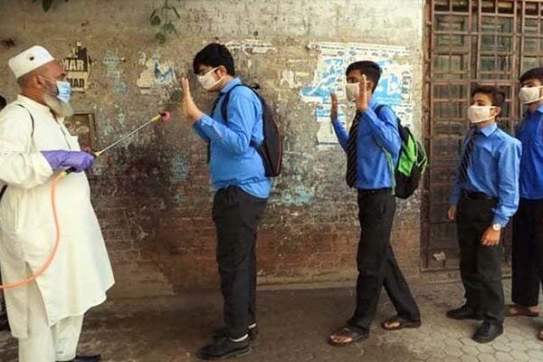 بلوچستان: کورونا کے باعث موسم سرما کی تعطیلات جلد کرنے کا اعلان