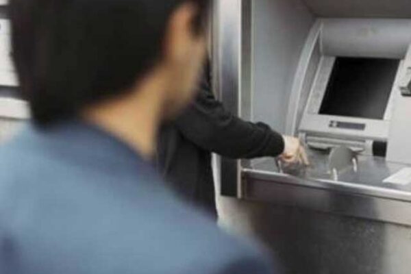 نجی بینک کی اے ٹی ایم کھول کر 18 لاکھ روپے لوٹ لیے گئے
