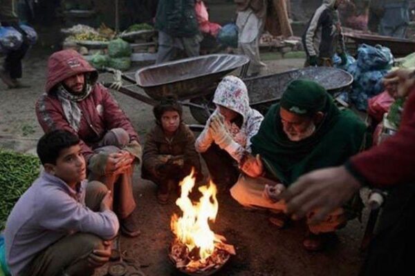 ملک کے بیشتر علاقوں میں بارشوں کے باعث سردی کی شدت میں اضافہ