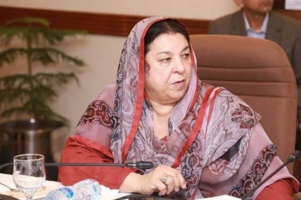 وزیر صحت پنجاب نے سردیوں میں کورونا بڑھنے کی وجوہات بتا دیں