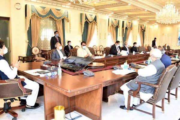 مشیروں اور معاونین سے متعلق عدالتی فیصلے کے بعد حکومت نئی مشکل میں پھنس گئی