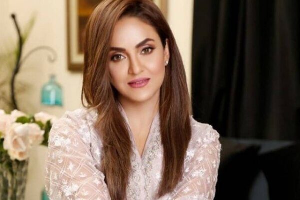 نادیہ خان تیسری بار شادی کے بندھن میں بندھنے کے لیے تیار؟