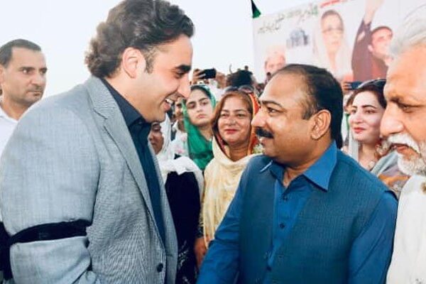 پی پی کے اقلیتی ایم این اے نوید عامر نے استعفیٰ پارٹی چیئرمین کو بھجوا دیا