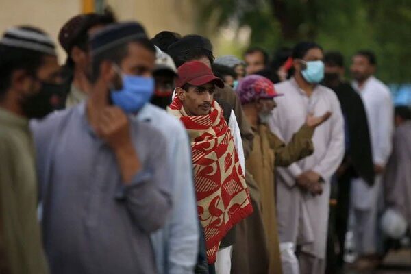 پاکستان میں کورونا سے مزید 58 ہلاکتیں، اموات کی تعداد 9874 ہو گئی