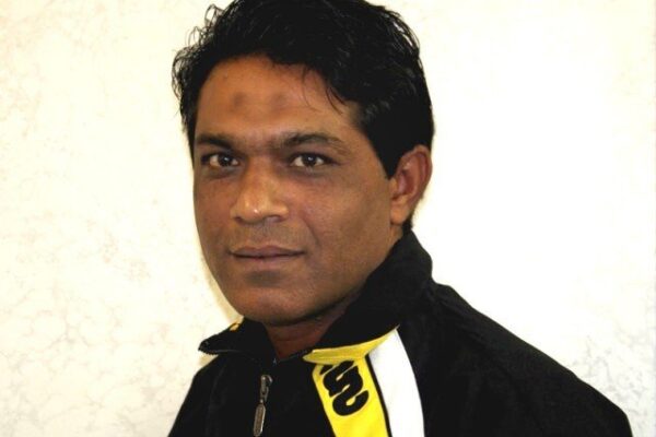 ٹیم مینجمنٹ عماد سے بھی عامر جیسا سلوک روا رکھے ہوئے ہے، راشد لطیف