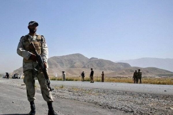آواران میں سیکورٹی فورسز سے مقابلے میں 7 دہشت گرد ہلاک
